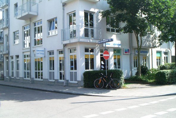 Aussenansicht des Ladens 2